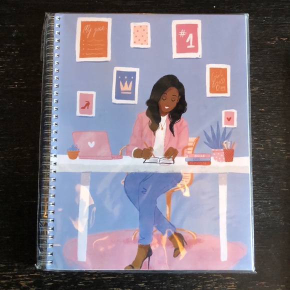 Yellow tote bag + 3 notebooks size 8.5x11 + 1 hard cover journal - Picture 2 of 6